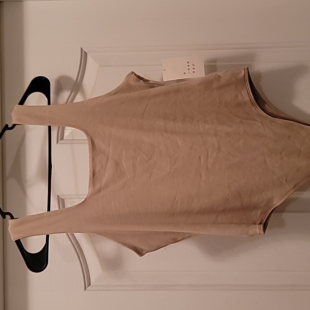 BODY SUIT